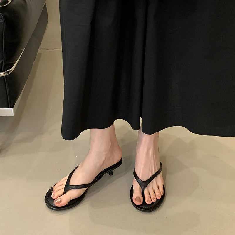 Chic Kitten Heel Slippers – Elegant Round Toe Summer Slides
